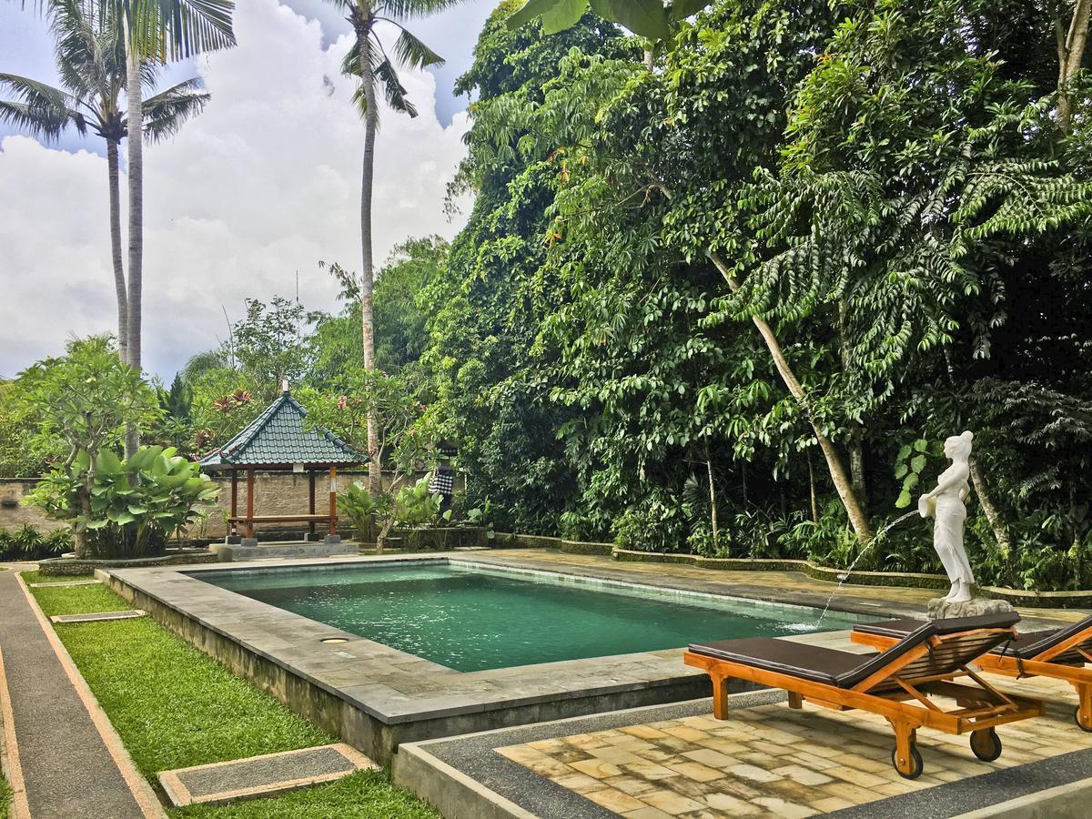 Wana Ukir Ubud Hotel Exterior foto